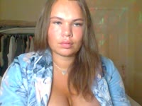 Hey Im Gemma, 24 British babe ! I am curvy with 36E tits !