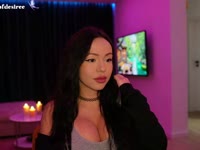 Like to chatting, good music, aesthetics