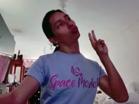 Hello, I am Candy, a very tender girl, but behind that sweetness there is a great dominant who wants a lot of love and obedience, so don