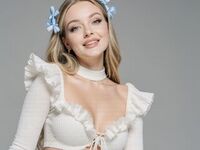 cam girl fingering AdelinaKael