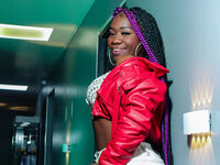 free live sexcam CharllotteBrown