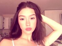 camslut topless HermilaKegerries
