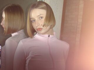 webcam girl IngraKate