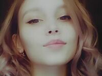 camwhore spreading pussy JohanneDelapaz