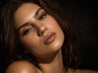 cam girl playing with vibrator Reiri