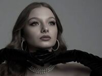 free chat YuriHuprich