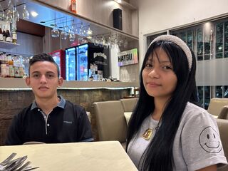 livechat NicolleandLucas