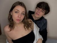 camcouple masturbating with sextoy RobertLinela