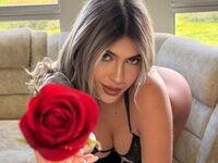squirting girl webcam photo IsaRoman