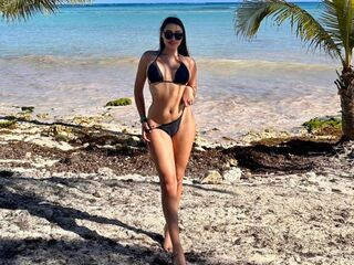 closeup webcam AlahiaRussel