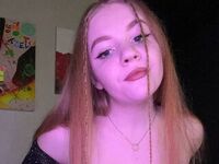 hot cam girl masturbating with sextoy AliceSmithen