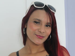 masturbating AliciaCuper