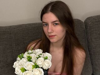 masturbating girl AliseWolker