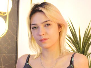 camwhore picture AlysiaBennet