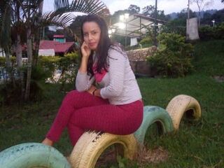 camgirl live porn cam AmandaRuiz