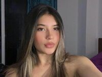 girl webcam show AmberCozzi