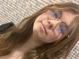 adult nude chat AminaBlooms