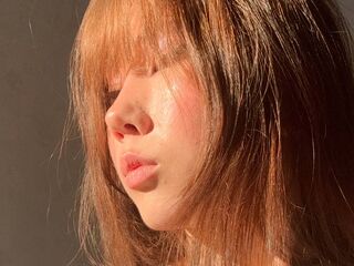 camslut fingering shaved pussy AmiraCorbell