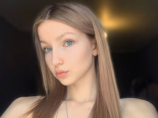 cam whore AmityGillingham