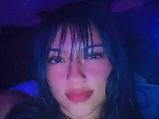 camwhore shaved pussy AnastasieRoux