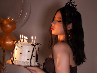 camslut fingering wet pussy AngelaRodds