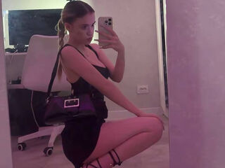 shower live cam AngelesBelfiore