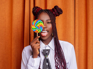 free videochat AniahMoon