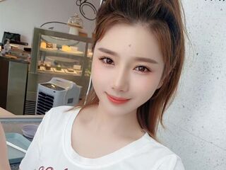 masturbating camgirl AnnbuMin