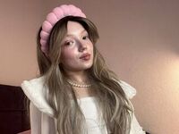 girl webcam show AnnikaBloom