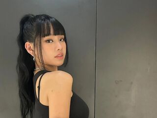 hot webcam slut AomiGold