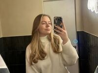 girl chat AryaThomas