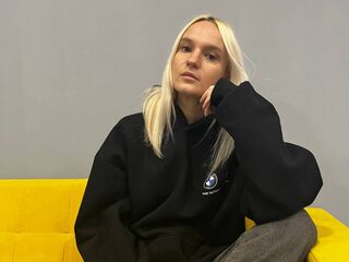 naughty webcamgirl AshleyAngels