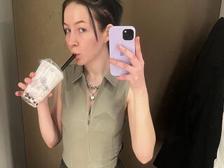 camwhore shaved pussy AurasDiaz