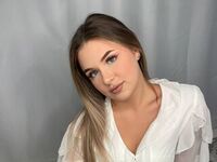 masturbating webcam girl BeliaPuliafico