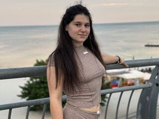 girl camsex Bellaelya