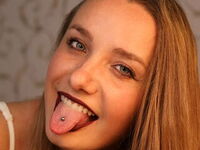 girl webcam show BelleCox