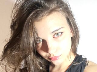 sexy webcamgirl pic BriandaLudwic