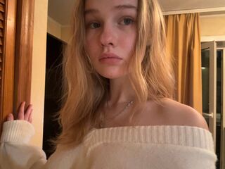 naked girl with webcam masturbating BrittaneyCreitz