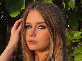 hot girl live cam BrunaKiebler