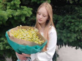 livesex cam girl ChristieBrozyna