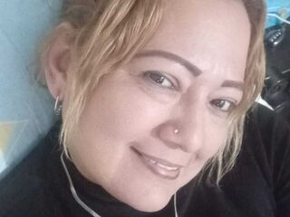 naked cam girl picture ClauDaniels