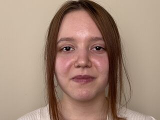 cam girl showing tits CleoLibrith