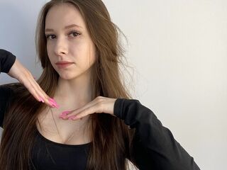 cam girl playing with sextoy DeandraKishi