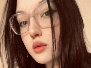 camslut masturbating DeloresRamos