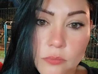 fingering webcamgirl picture DevoraBarone