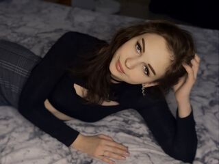 naked girl with cam masturbating DiaDavidson