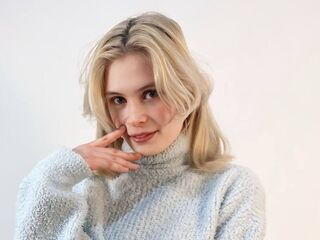 camslut topless DionTarzia