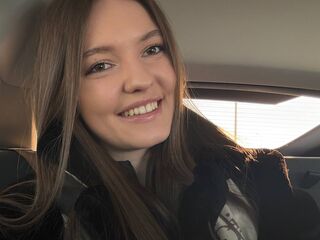 webcam babe chatroom DremaNedrow