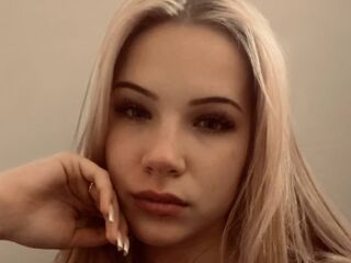 naked webcam girl masturbating EleonoraTutuska