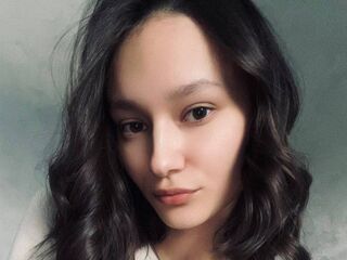 kinky cam ElianaAdelizzi